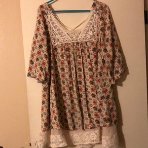 Good condition floral dress only worn twice